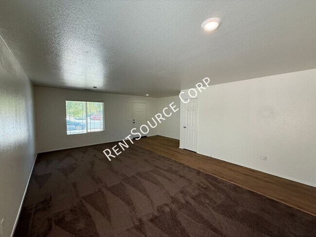 Building Photo - 6312 Atlas Way