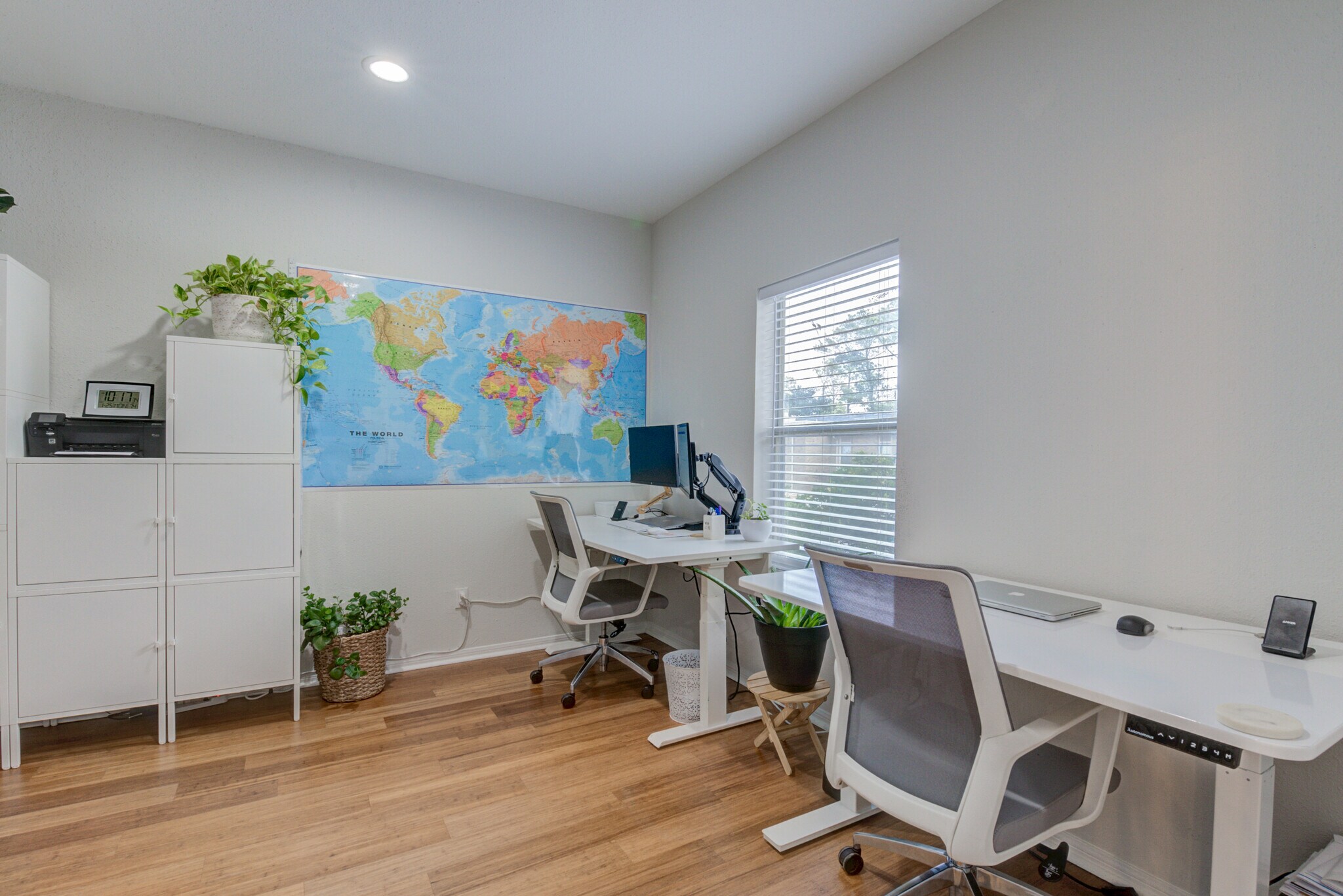 Building Photo - 704 Bering Dr