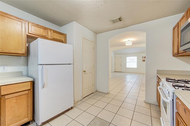 Building Photo - 6502 Wellington Meadows Dr