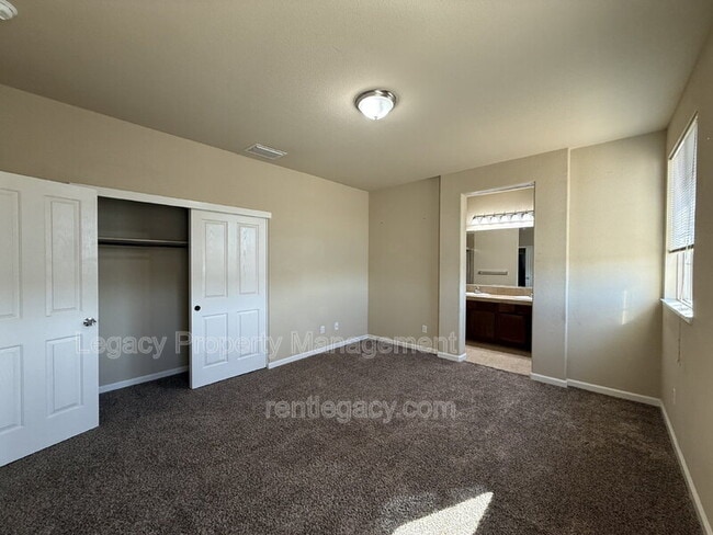 Building Photo - 12025 Mandolin Way