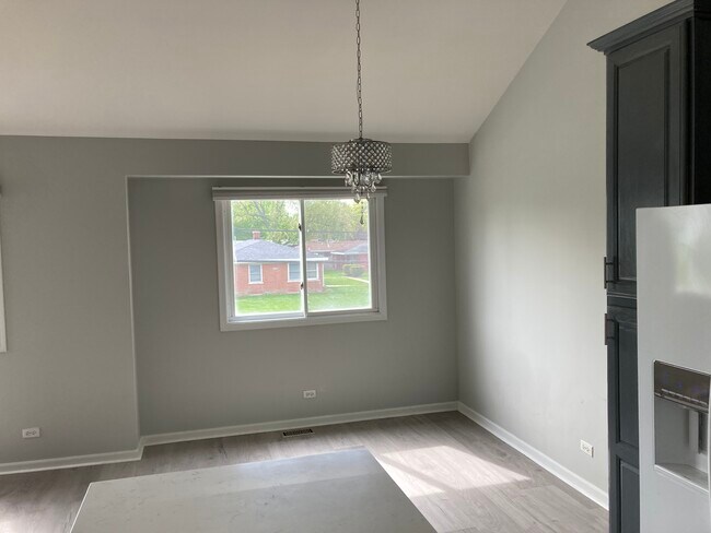 DR - 343 Westmore Meyers Rd