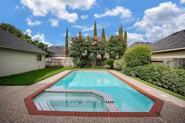 Building Photo - 5815 Coral Springs Ct