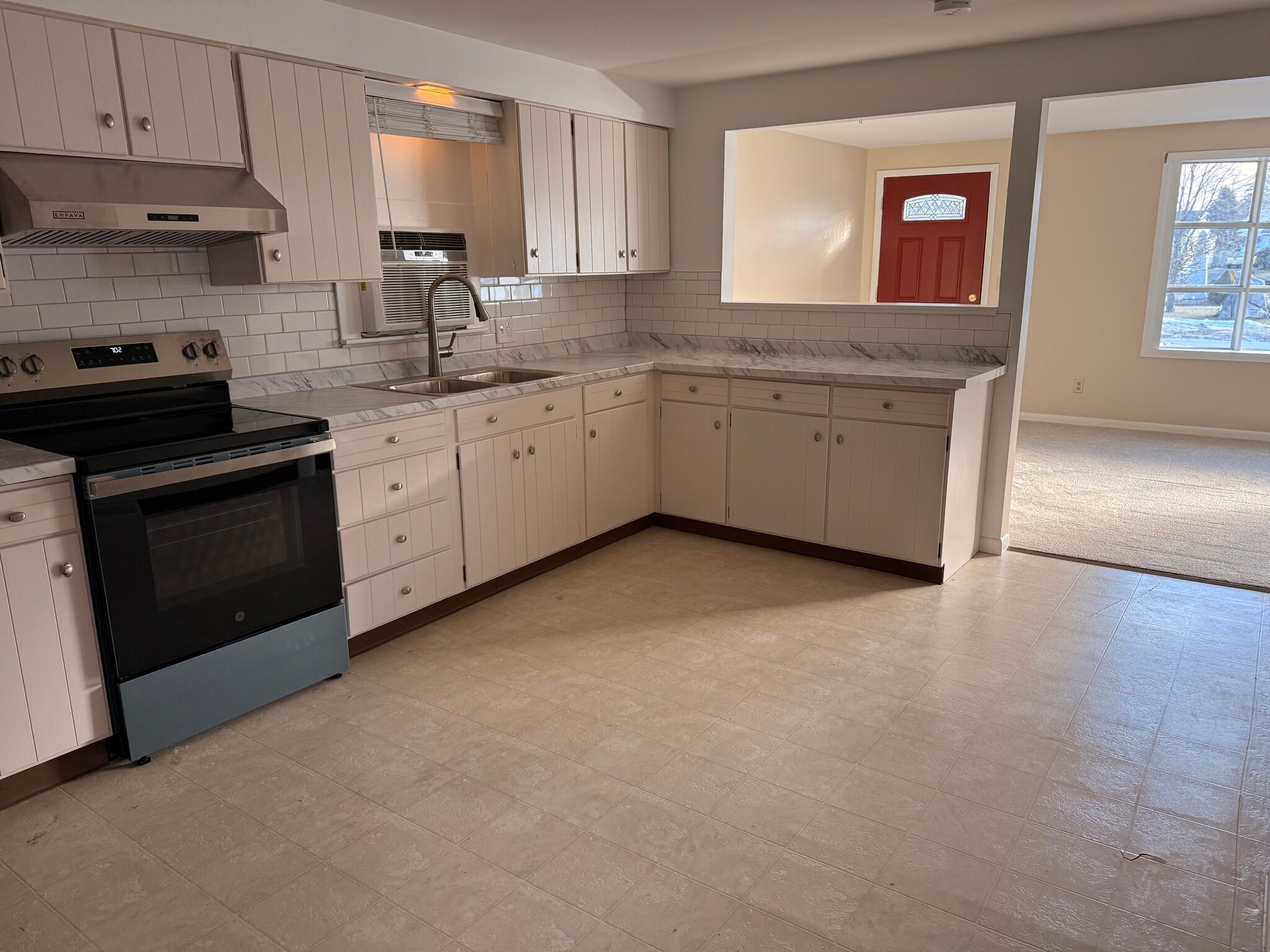 Building Photo - 1104 Vinewood Ave