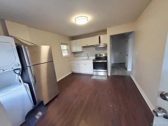 Building Photo - 14 Kenny Dr