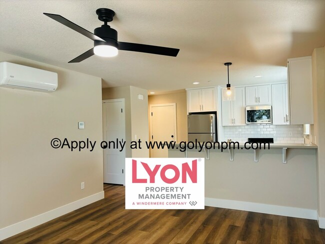 Building Photo - Stunning Modern New Construction 1 bedroom...