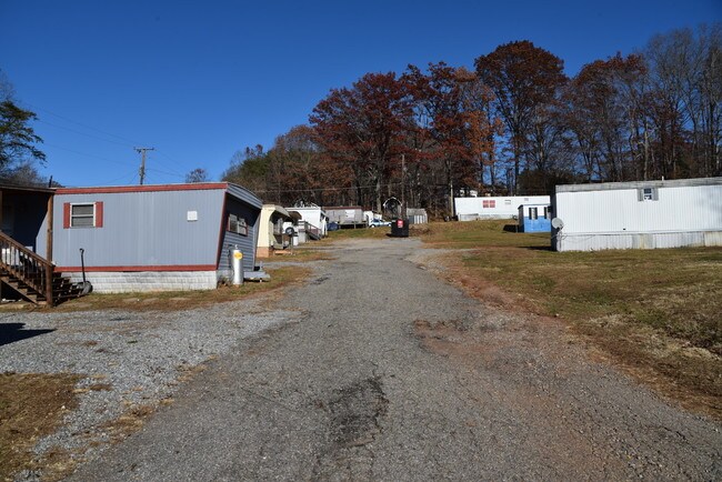Building Photo - Lawless Mobile Home Park