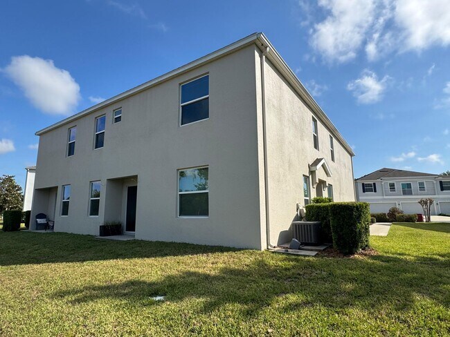 Building Photo - Gated Plant City Gem – Fully Upgraded Home- Resort Style Amenities