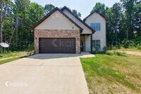 Building Photo - 11647 Woodland Lake Rd