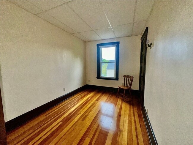Building Photo - 14 Courtland St