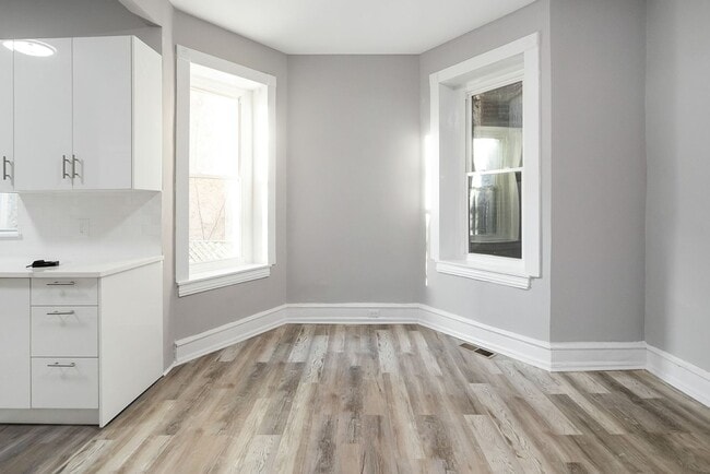 Building Photo - Renovated 4-Bedroom Home with Modern Finishes