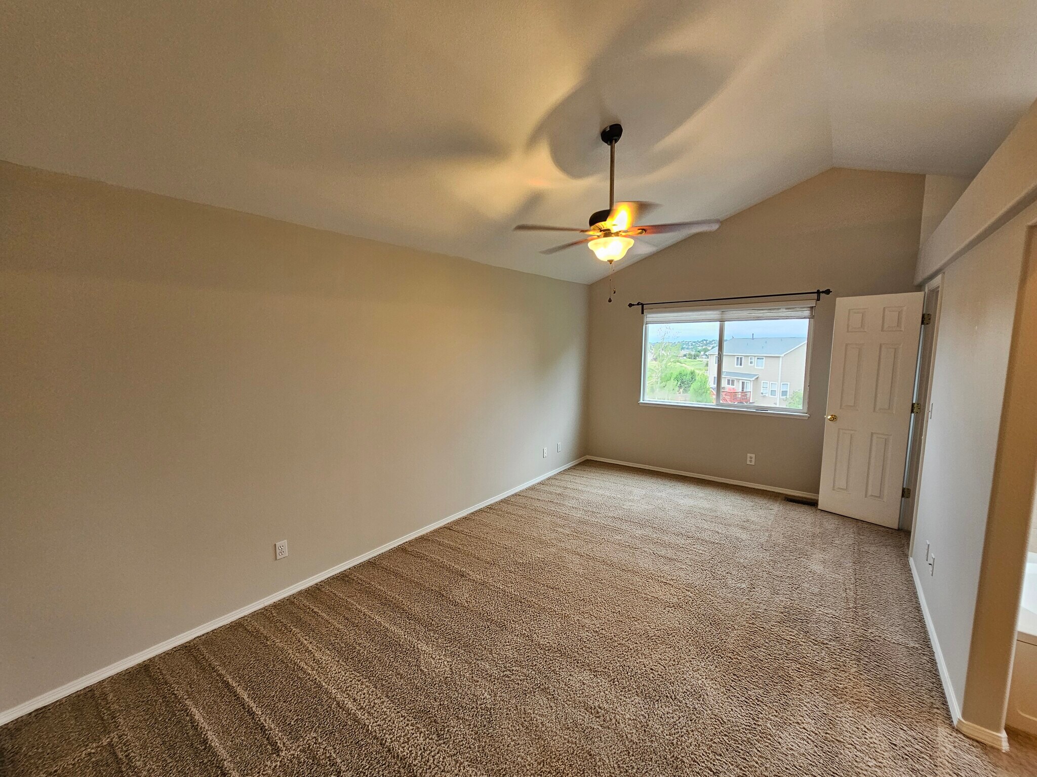 Building Photo - 6672 Wild Indigo Dr