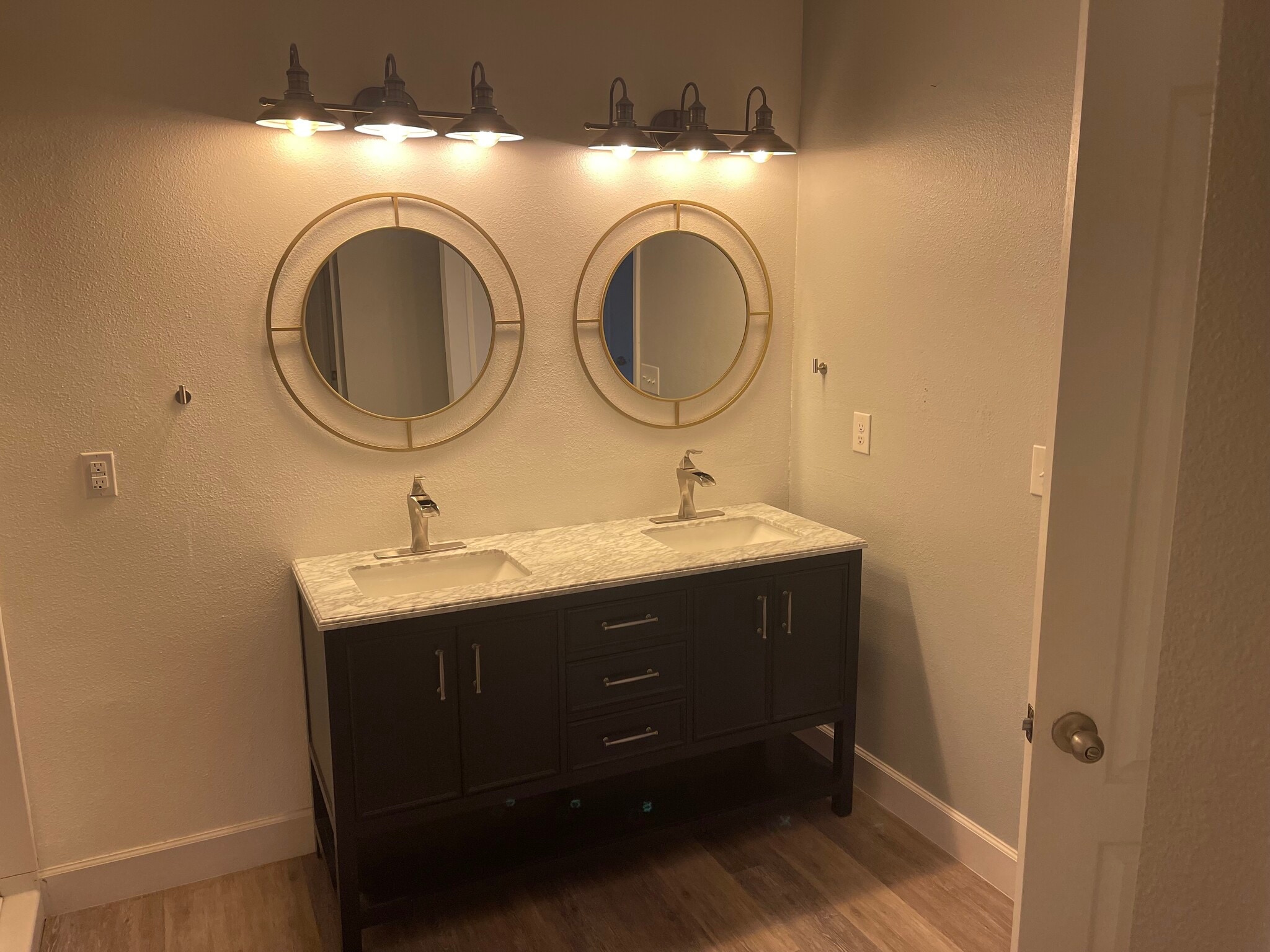 Master Bath - 15450 Trinity Fall Way