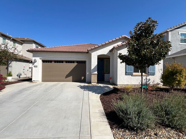 Primary Photo - Gorgeous Lennar home in Anatolia!