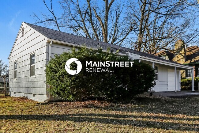 Building Photo - 3 Bedroom Pet-Friendly Home in OVERLAND PA...
