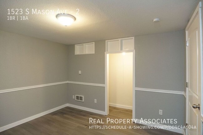 Building Photo - 1523 S Mason Ave