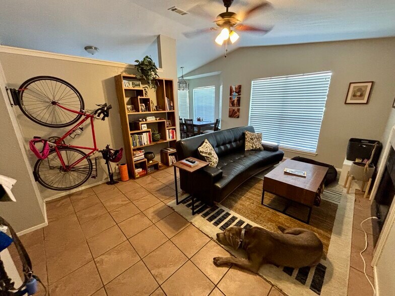 Living Room - 9601 Nightjar Dr