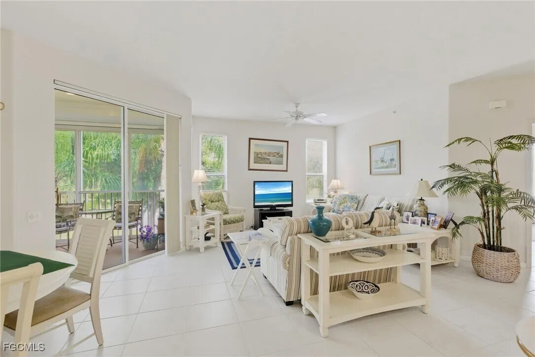 Building Photo - 17020 Willowcrest Way