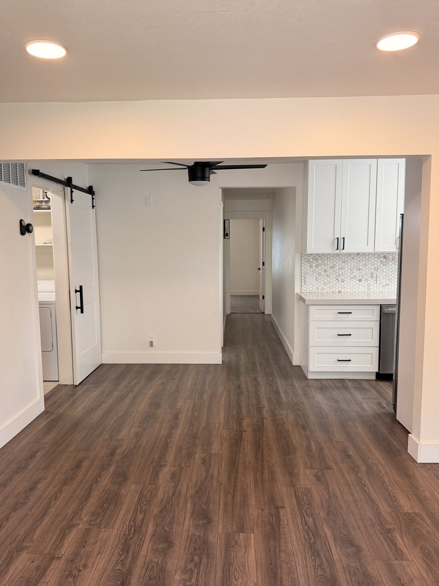 Building Photo - 2750 S 2000 E