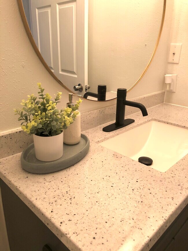 Building Photo - 11511 Kirkvalley Dr