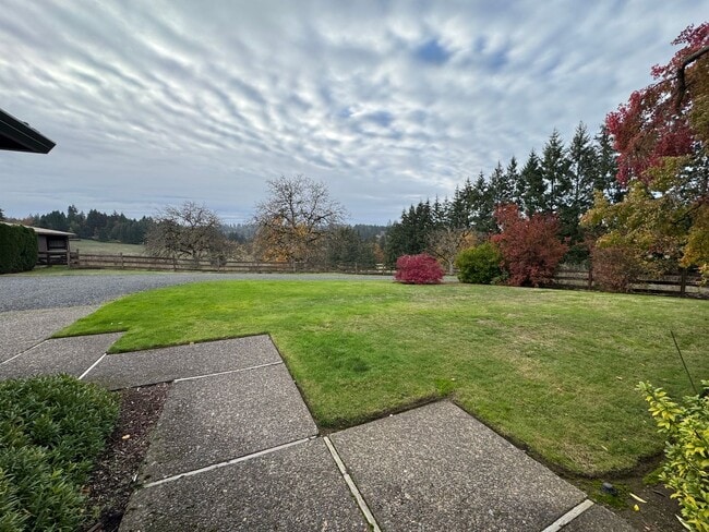 Building Photo - 21635 SW Elwert Rd