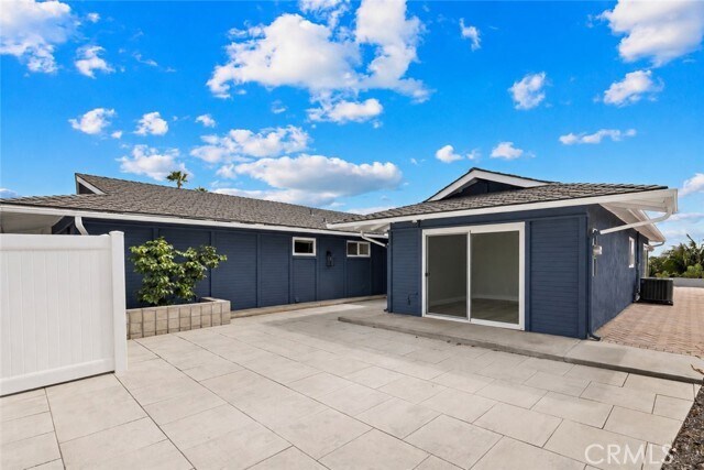 Building Photo - 2921 Via San Gorgonio