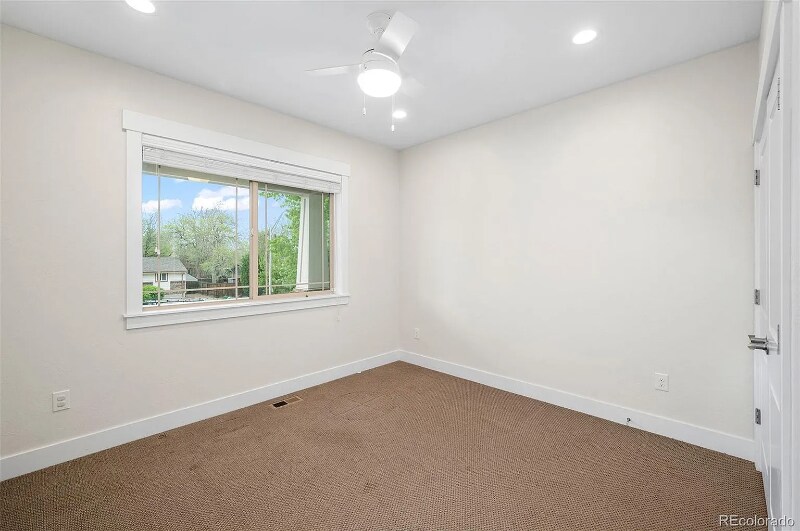 Building Photo - 5372 W 68th Ave