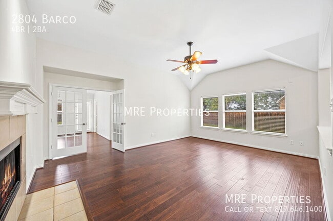 Building Photo - 2804 Barco