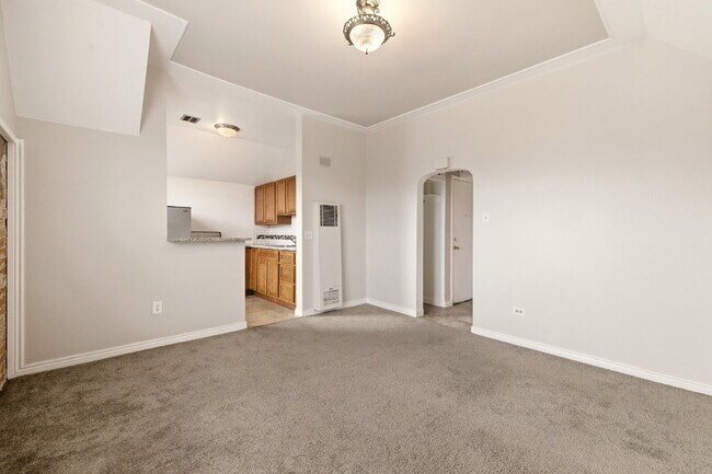 Building Photo - PRICE DROP!  Newly Renovated Studio Apt. in Classic Victorian Home in Baker District