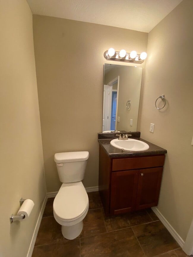 Building Photo - Beautiful 3 bedroom Home in Battlefield MO