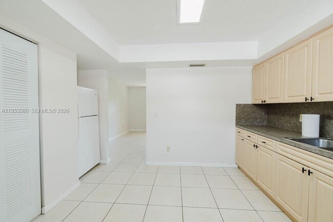 Building Photo - 25511 SW 107th Ct