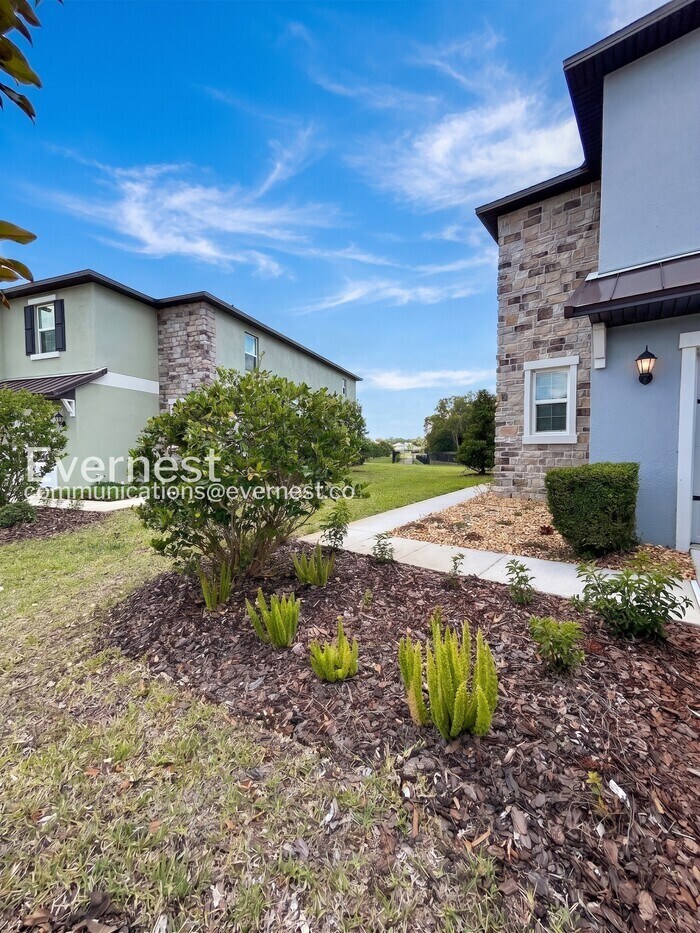Building Photo - 7064 Ripple Pond Loop