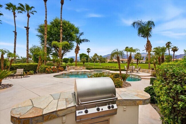Building Photo - 79865 Rancho La Quinta Dr
