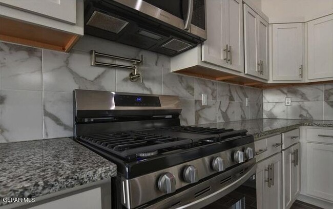 Building Photo - 51073 Sand Verbena Ave