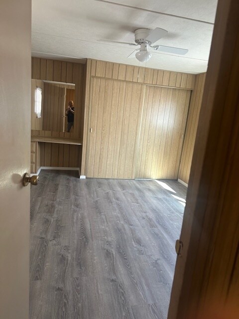 Building Photo - 2105 Hermosa Dr