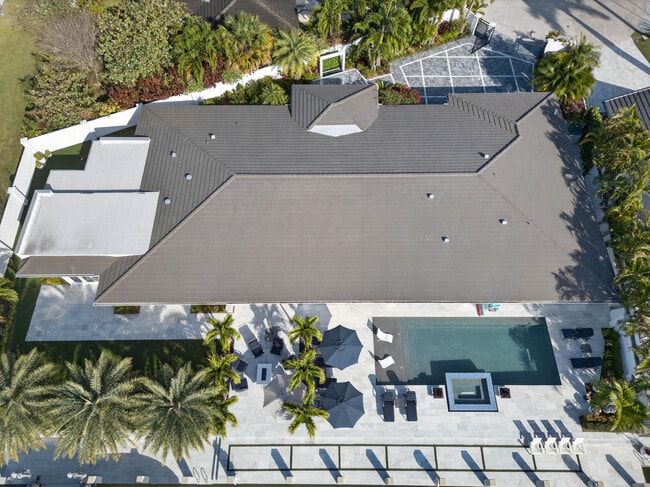 Building Photo - 3109 NE 42nd Ct