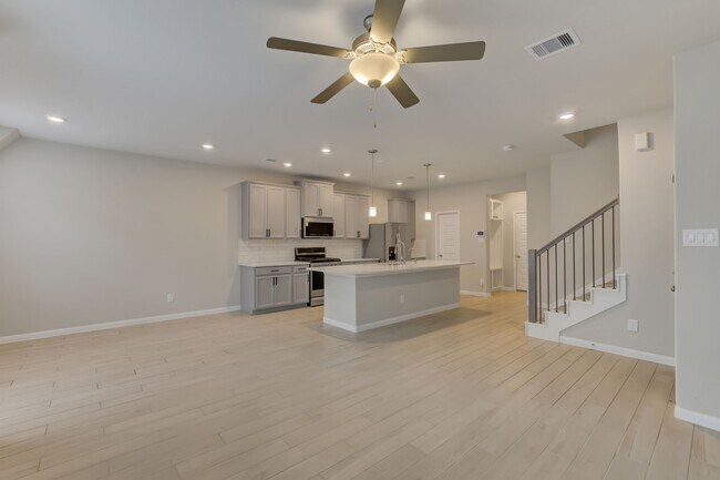 Building Photo - 1523 Parkland Oak Dr