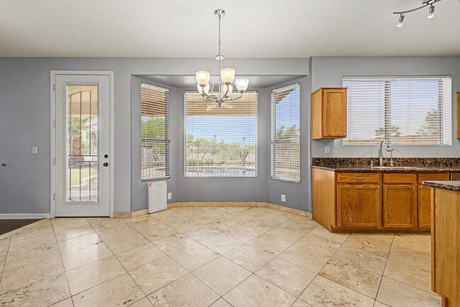 Building Photo - 6029 W Morrow Dr