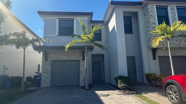 Building Photo - 25282 SW 108th Ave