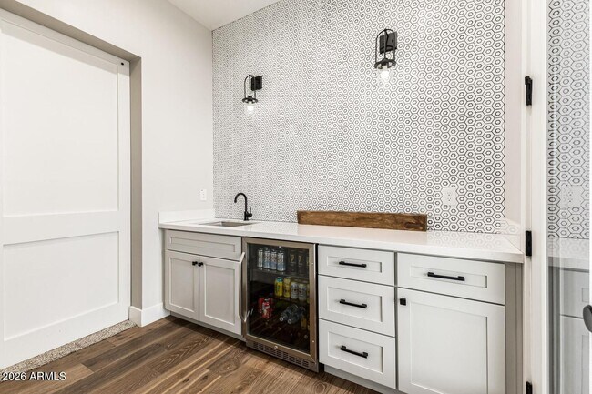 Building Photo - 5348 W Encanto Verde