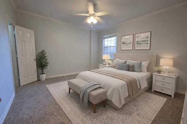 Building Photo - 1714 Roy St