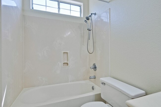Building Photo - Spacious 4-Bedroom Home on Private Cul-De-Sac | No HOA | Custom Closets, New Floors & Lush Backya...