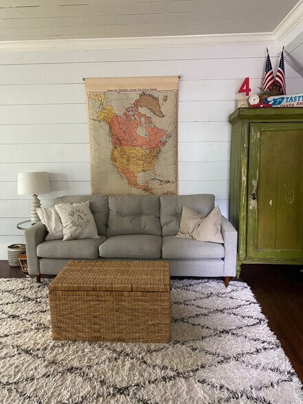 Original shiplap walls and ceiling - 1003 Egan St