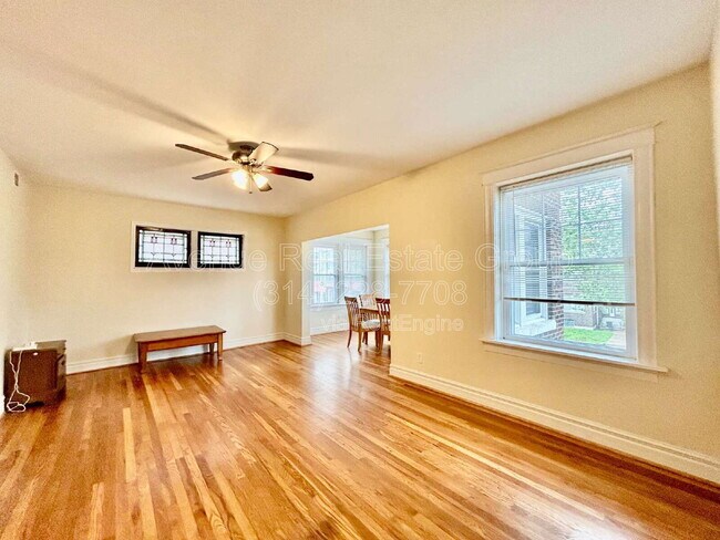 Building Photo - 716 Westgate Ave