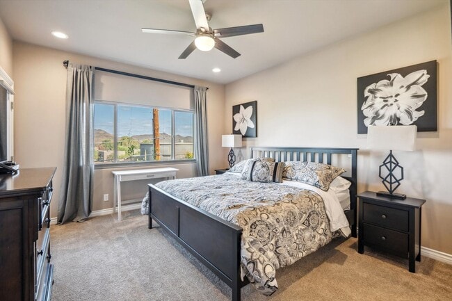 Building Photo - 3 bedroom 2 Bathroom Rancho Verde Del Rio ...