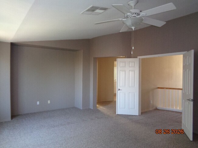 Building Photo - 6721 Princessa Dr
