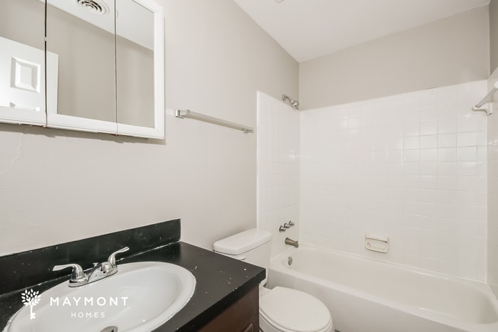 Building Photo - 115 Judith Dr