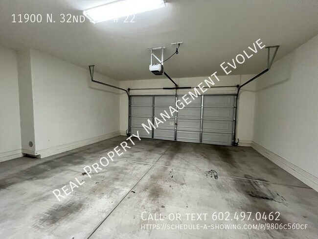 Building Photo - 11900 N 32nd St