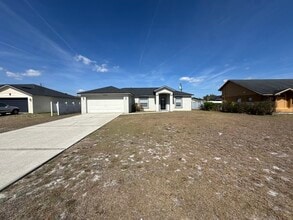 Building Photo - 2960 Flynn St