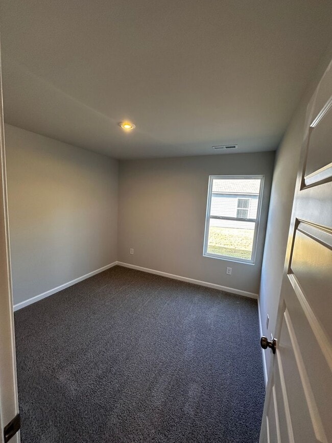 Building Photo - 2025 New Build Home for Rent!