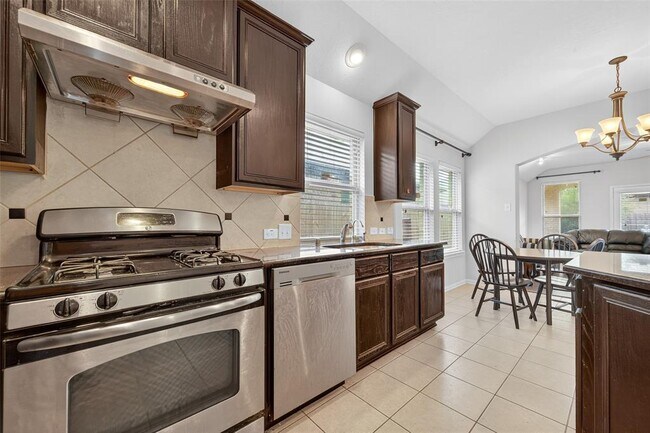 Building Photo - 15918 Keystone Ridge Ln